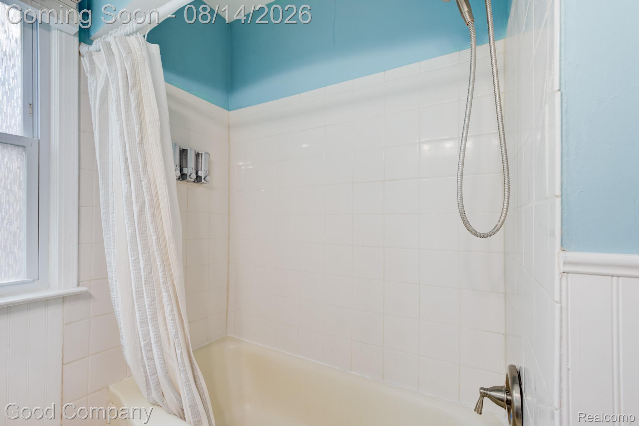 2211 Harvard Road Berkley, MI 48072 - Photo 15 of 45 2211 Harvard Rd.-22.jpg