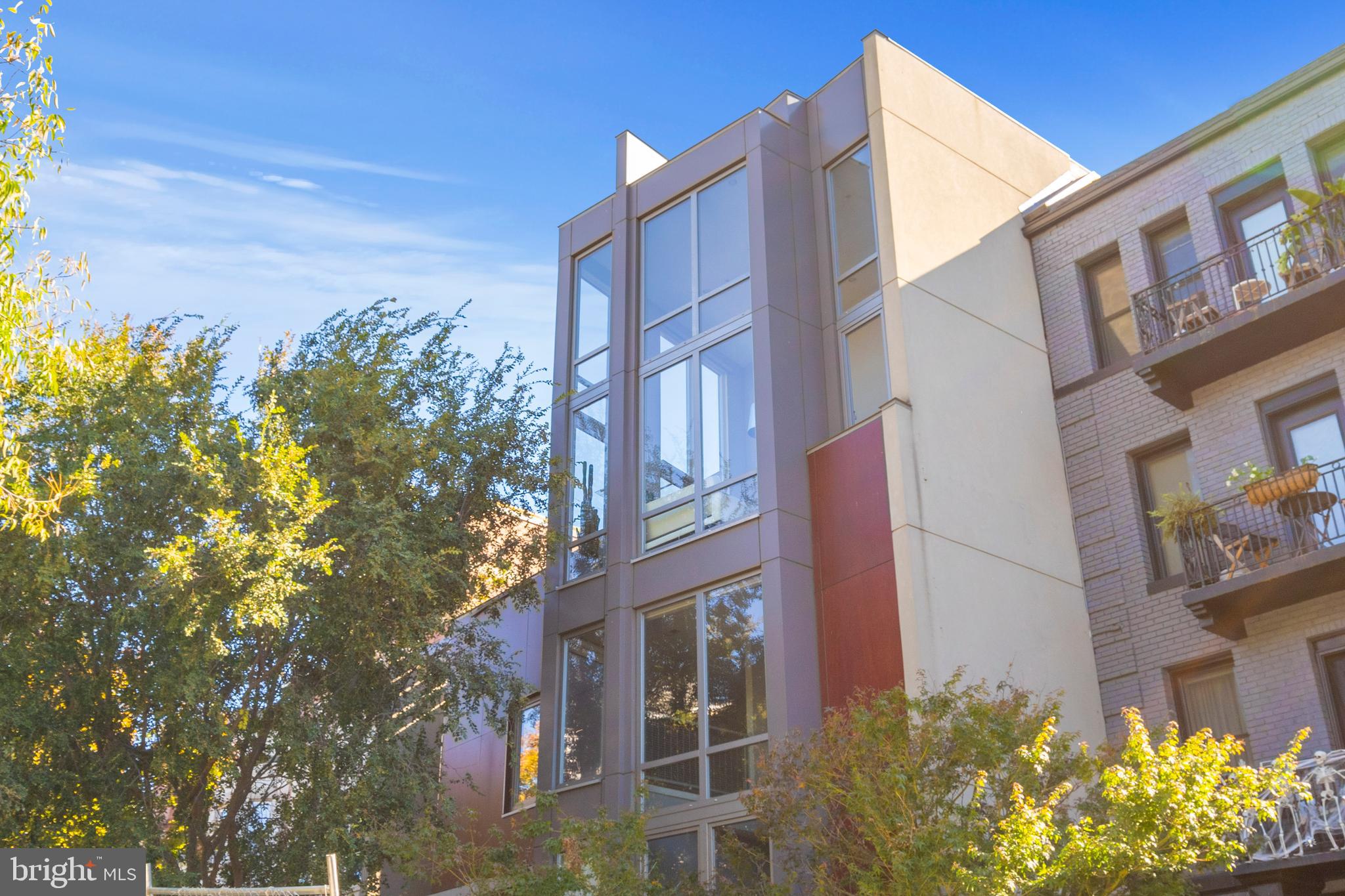 1466 Harvard Street Northwest, Unit A2 Washington, DC 20009 - Photo 27 of 31 a view of a building