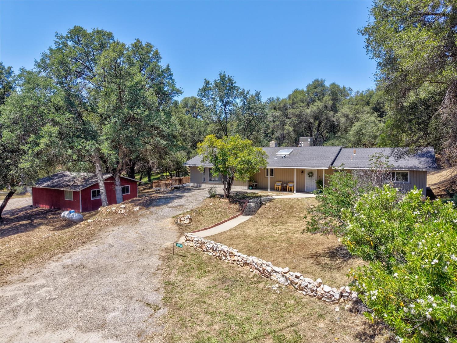 49020 Manzanita Road Oakhurst, CA 93644 - Photo 55 of 61