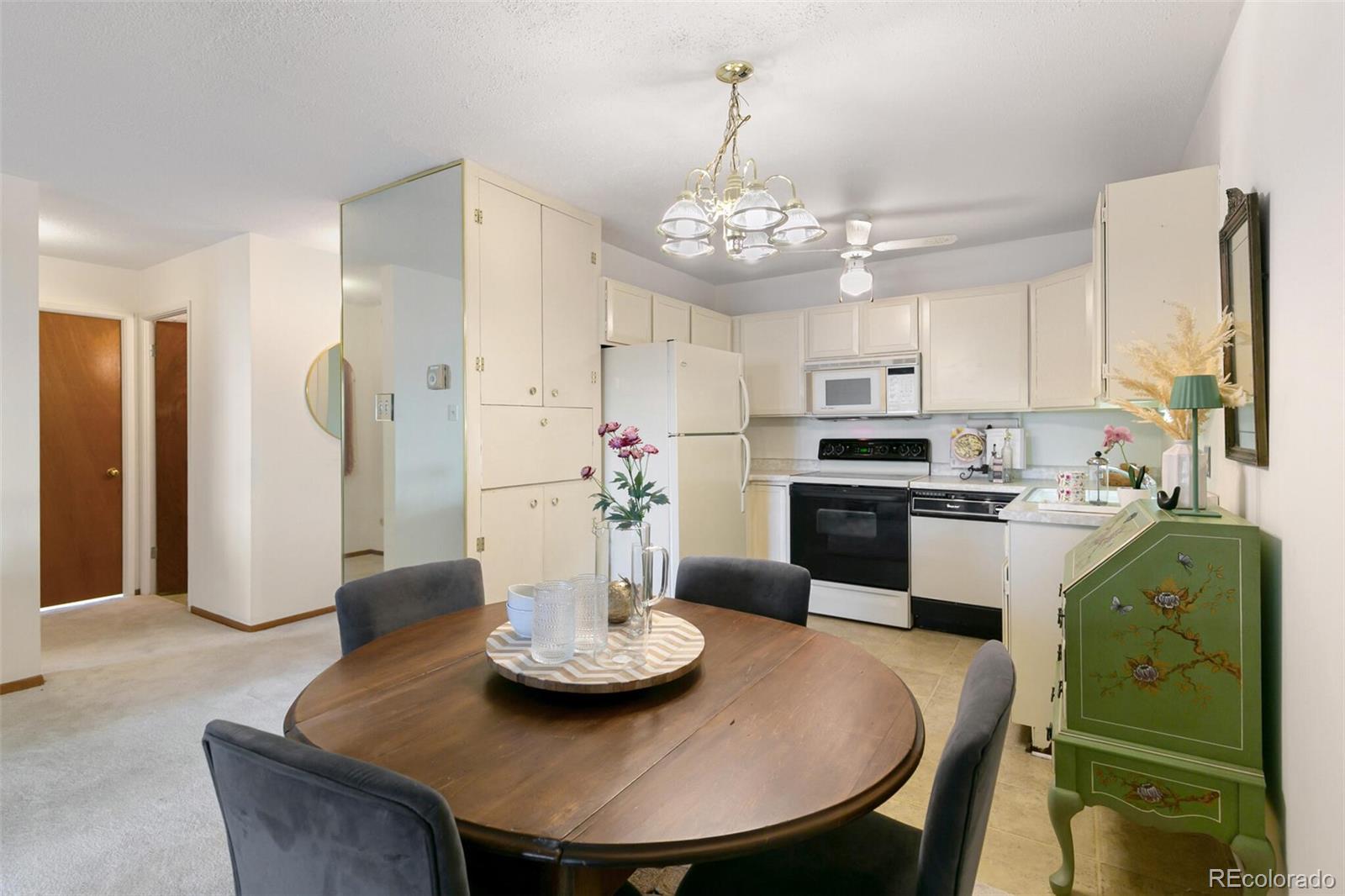 705 South Alton Way, Unit 11A Denver, CO 80247 - Photo 13 of 45