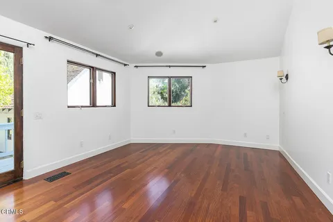 $8,000 | 5240 Ellenwood Place, Los Angeles, CA 90041