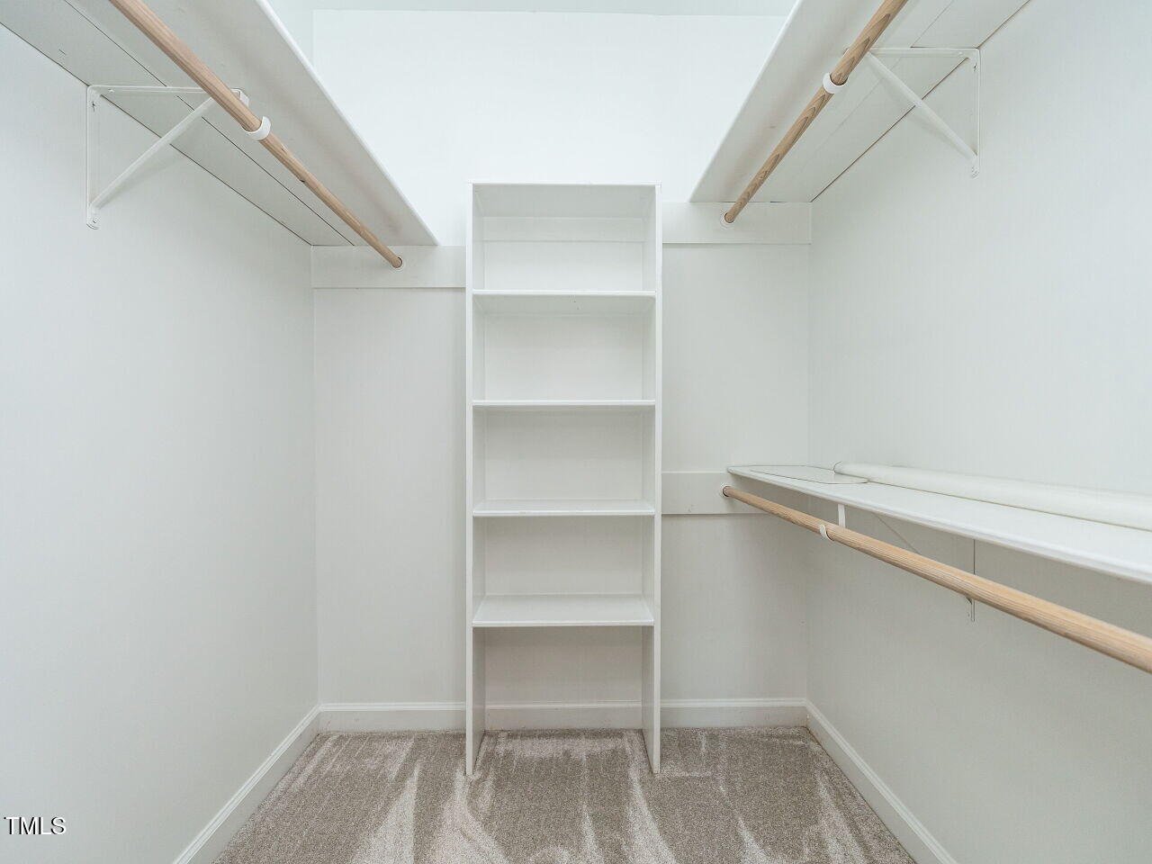 8104 Harbor Drive Raleigh, NC 27615 - Photo 26 of 37 026-1280x960-primary-closet