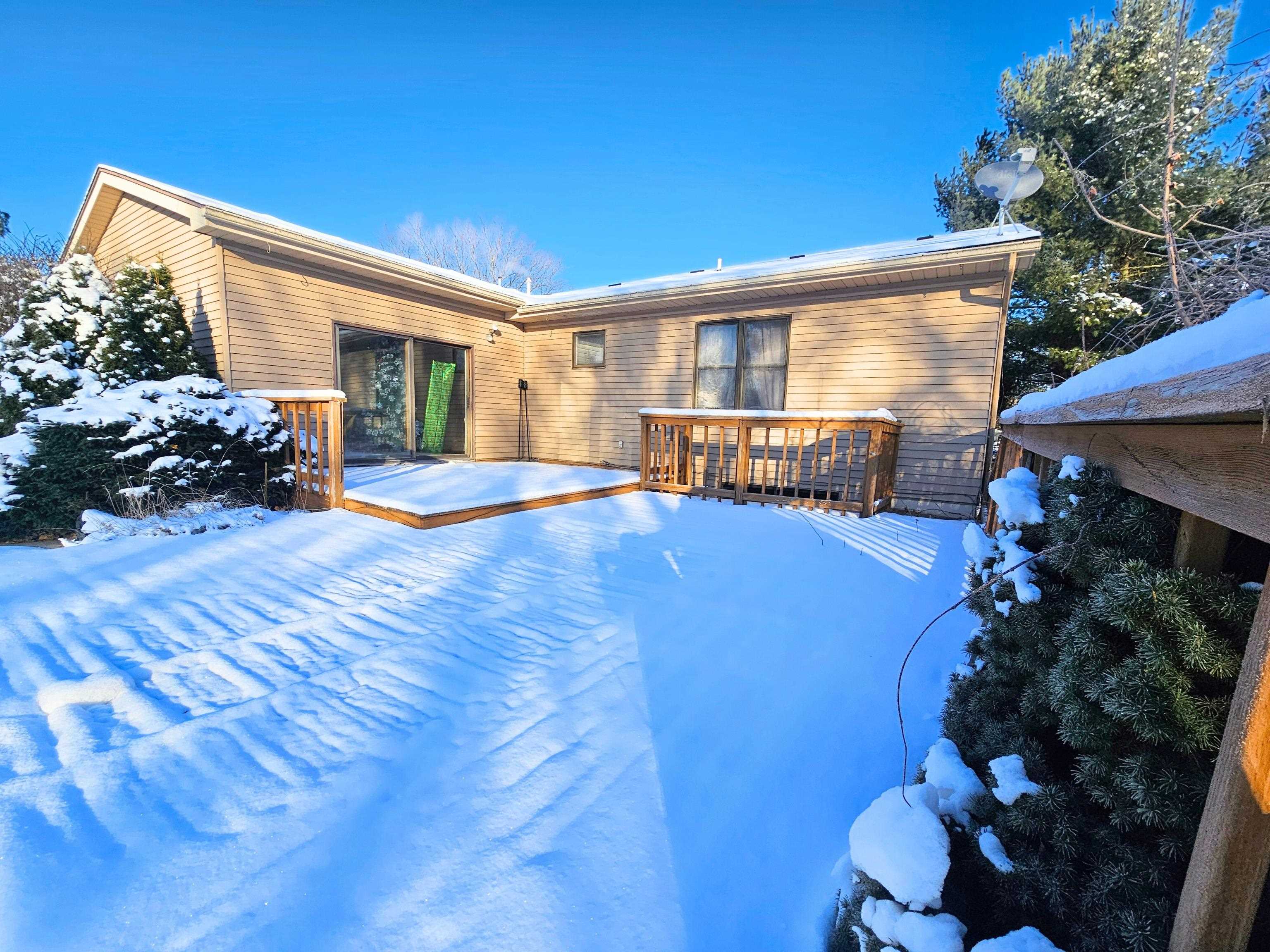 7273 Coldwater Road Flushing, MI 48433 - Photo 43 of 46 50163483-3e50412c-7803-435a-904a-655a373cb3a5.JPG