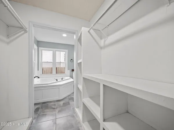 $2,100 | 705 Riva Ridge Road, Sneads Ferry, NC 28460