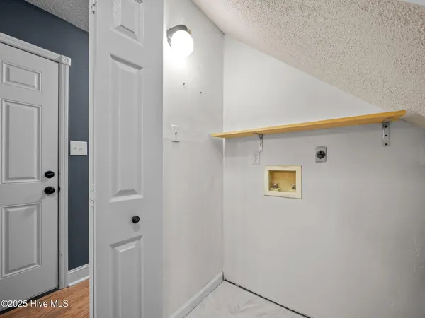 $2,100 | 705 Riva Ridge Road, Sneads Ferry, NC 28460