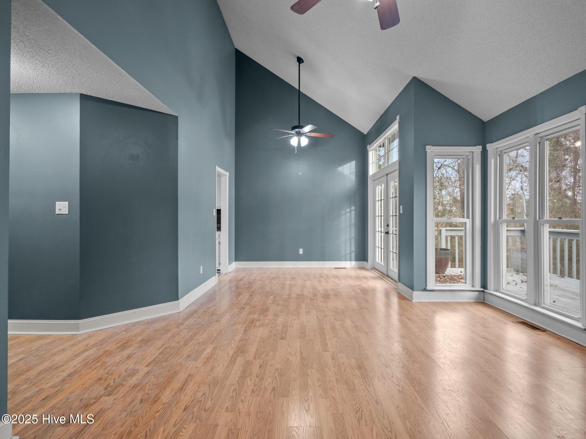705 Riva Ridge Road Sneads Ferry, NC 28460 - Photo 3 of 31 Great Room