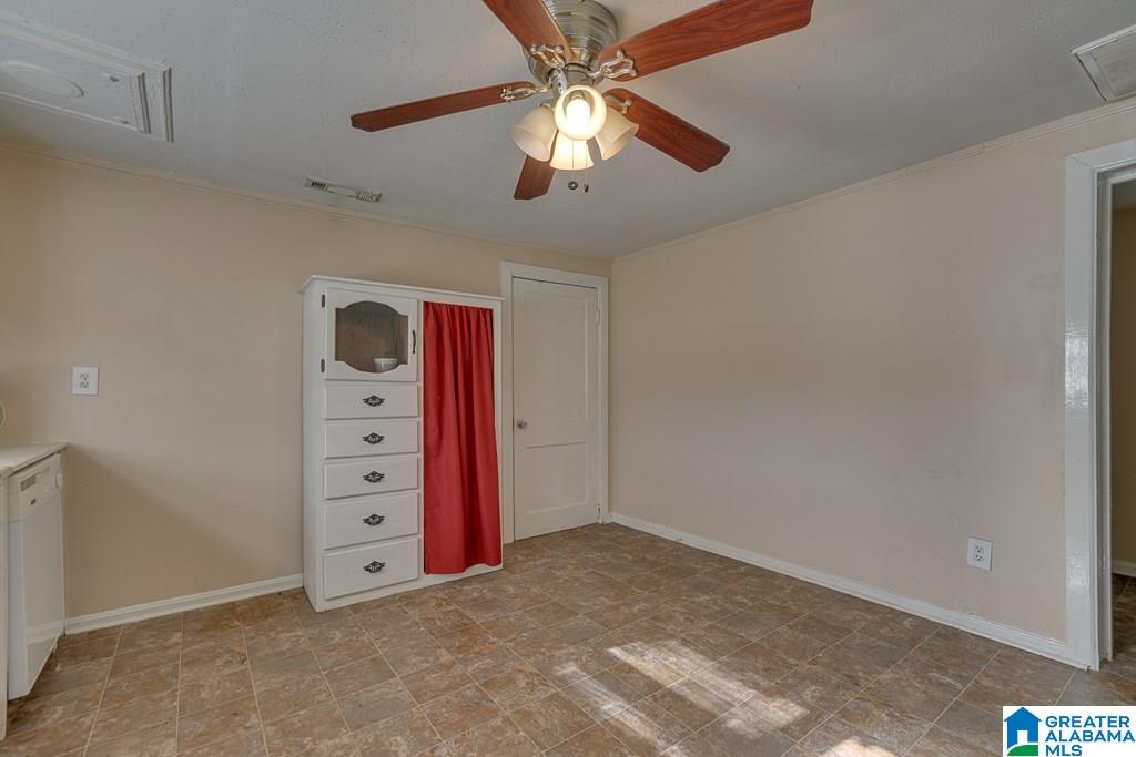 809 8th Street Clanton, AL 35045 - Photo 15 of 26