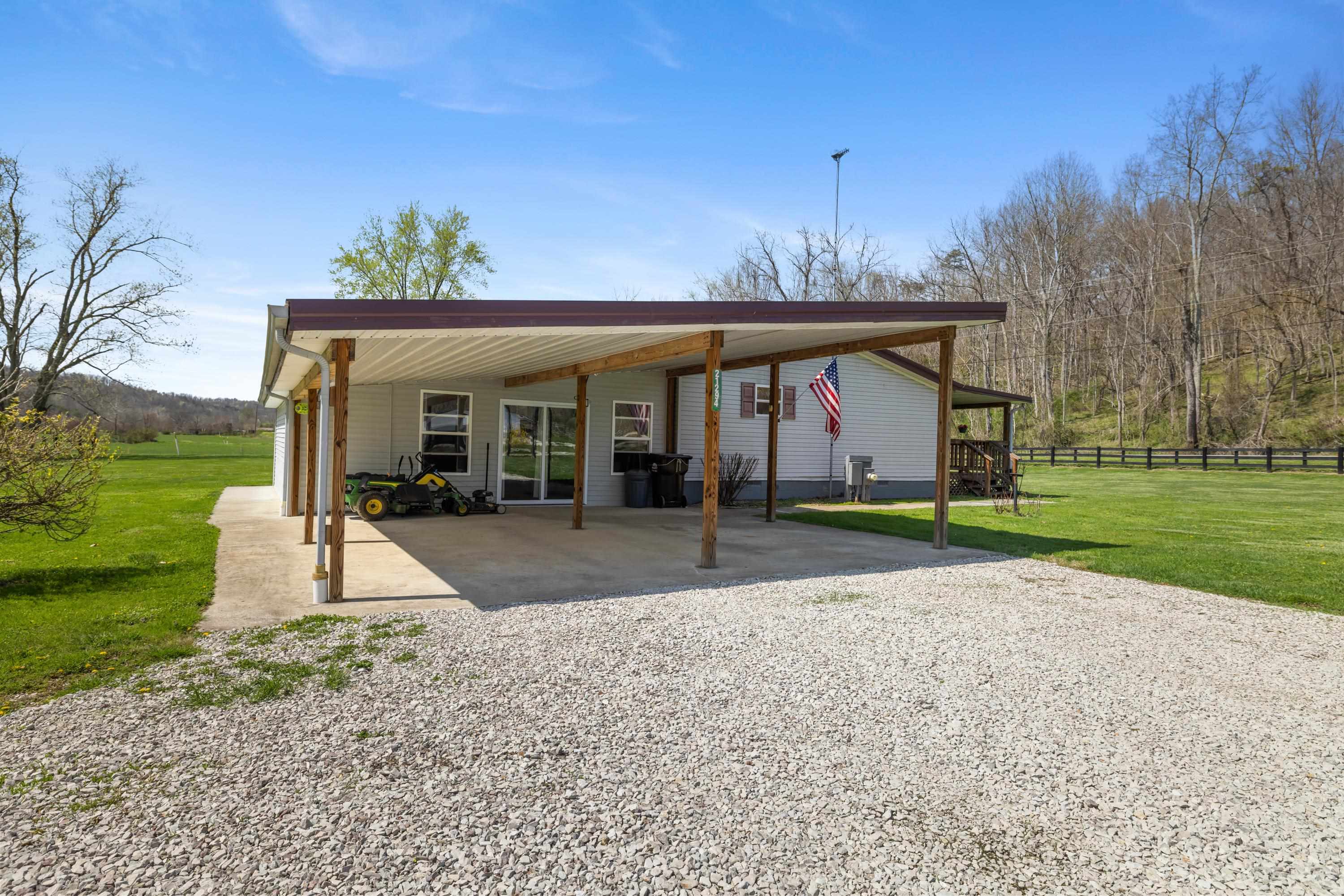 21294 Bolts Fork Road Rush, KY 41168 - Photo 33 of 49 Gallery Image 33