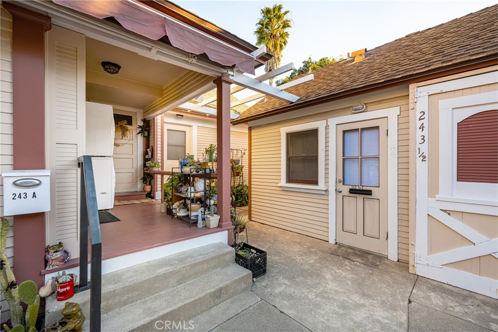 243 North Grand Street Orange, CA 92866 - Photo 14 of 25