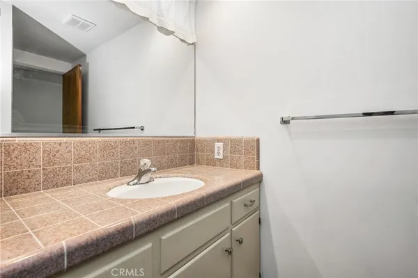 $5,800 | 243 North Grand Street, Orange, CA 92866