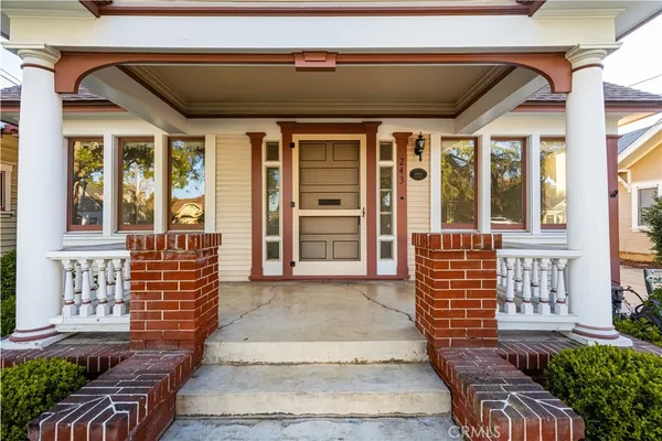 $5,800 | 243 North Grand Street, Orange, CA 92866