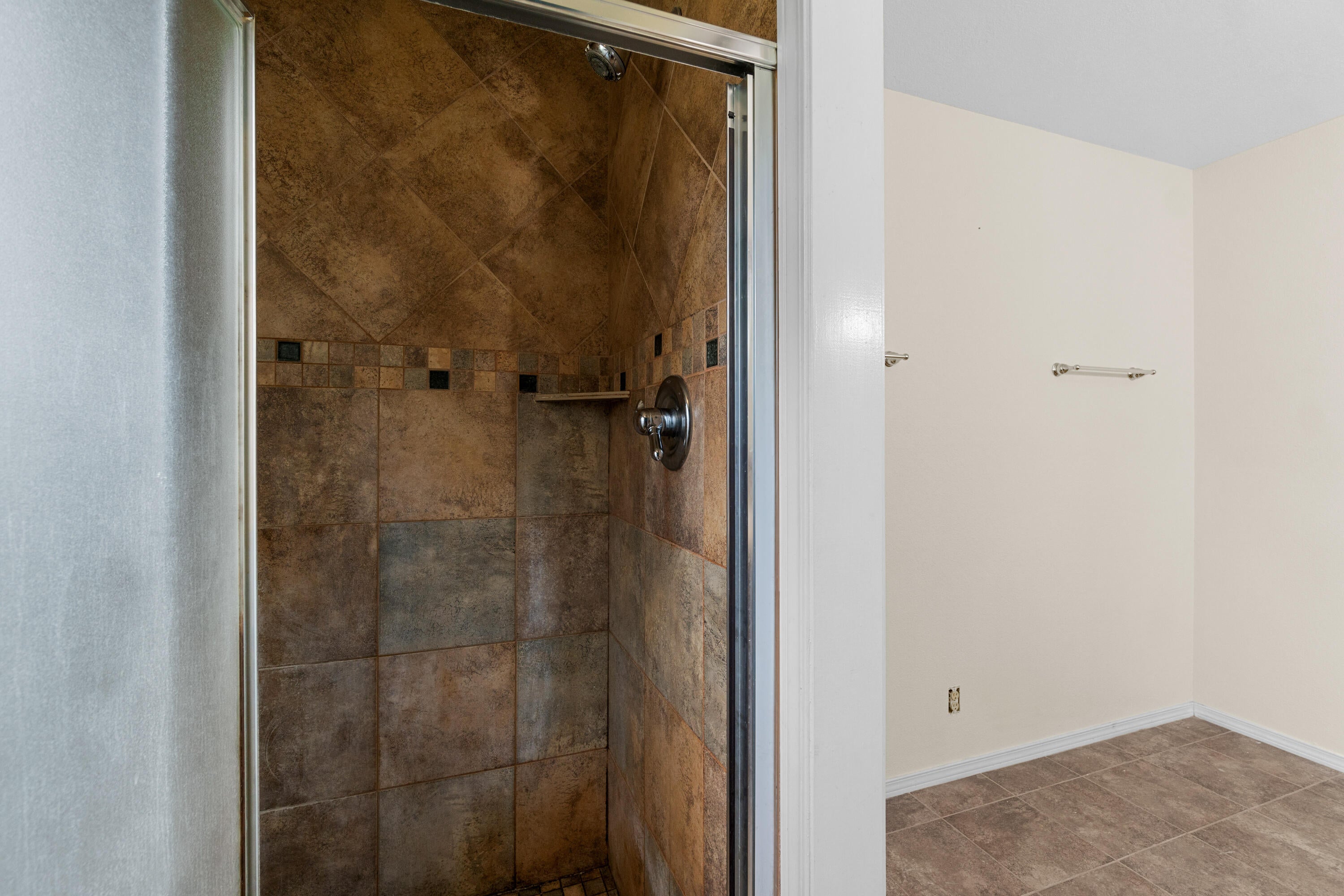 60518 Billadeau Road Bend, OR 97702 - Photo 23 of 57 34