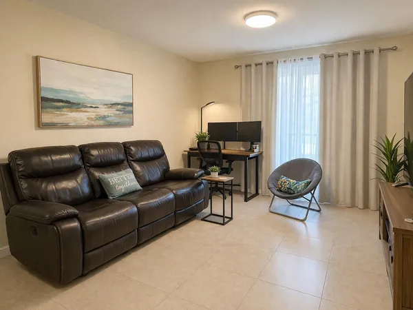 $2,050 | 7980 North Nob Hill Road, Unit 205, Tamarac, FL 33321