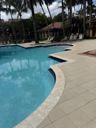 $2,050 | 7980 North Nob Hill Road, Unit 205, Tamarac, FL 33321