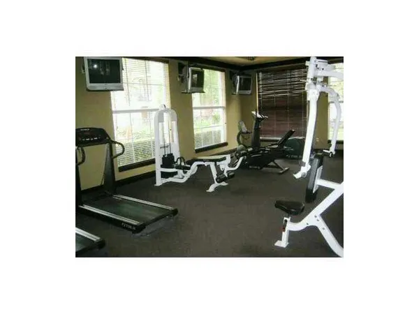 $2,050 | 7980 North Nob Hill Road, Unit 205, Tamarac, FL 33321