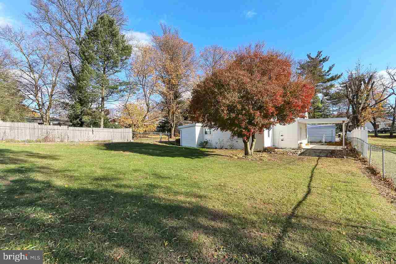 2317 Trolley Road York, PA 17408 - Photo 3 of 25