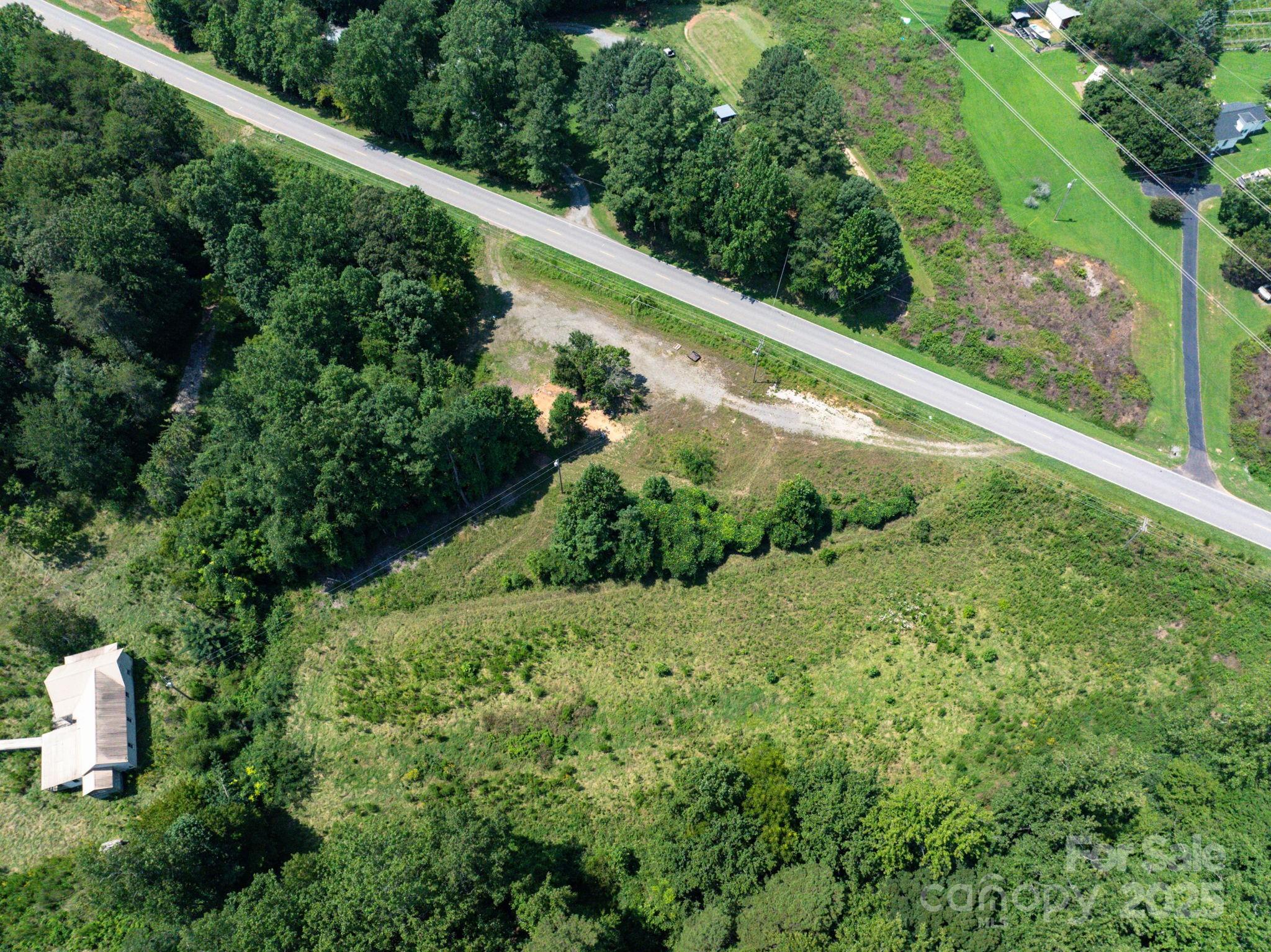 1708 Cherryville Road Cherryville, NC 28021 - Photo 7 of 10 a view of a yard with plants