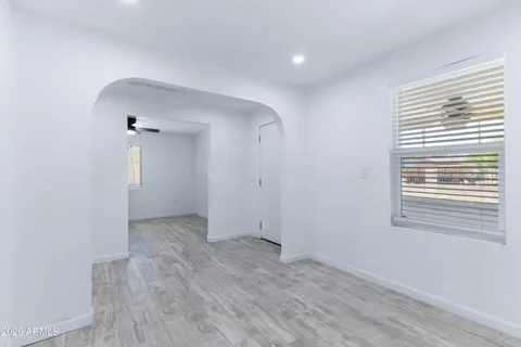 $375,000 | 2133 West Colter Street, Phoenix, AZ 85015
