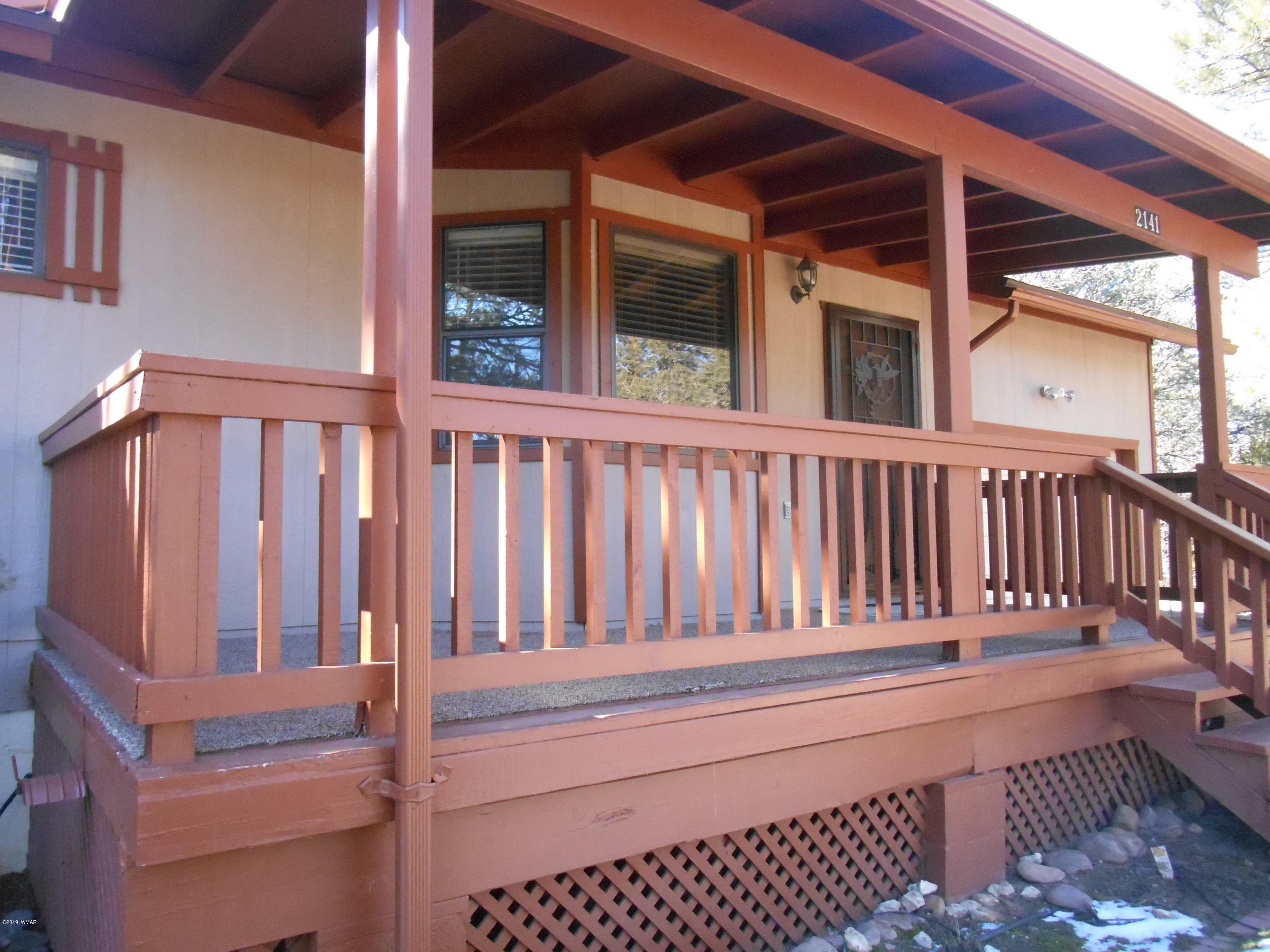 2141 Wildflower Road Overgaard, AZ 85933 - Photo 6 of 21 a view of a balcony