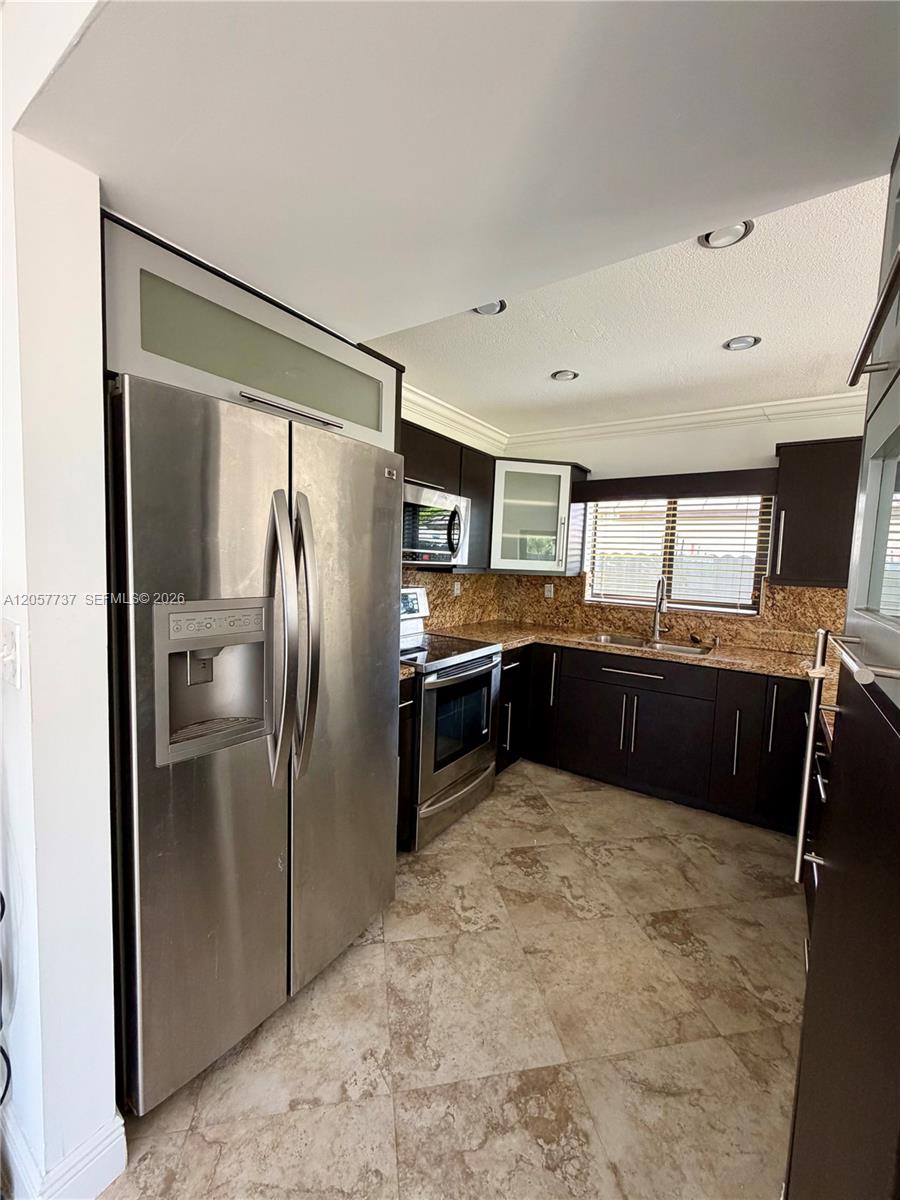 14101 Southwest 162nd Street Miami, FL 33177 - Photo 25 of 29 Gallery Image 25