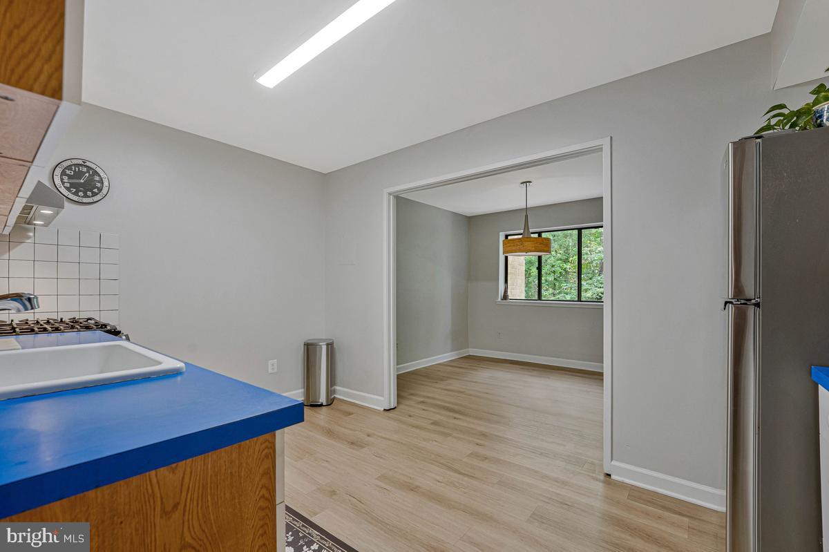 1663 Parkcrest Circle, Unit 200 Reston, VA 20190 - Photo 15 of 30