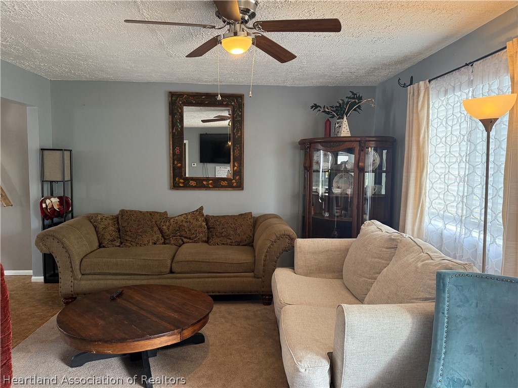 2098 North Larramore Road Avon Park, FL 33825 - Photo 5 of 29