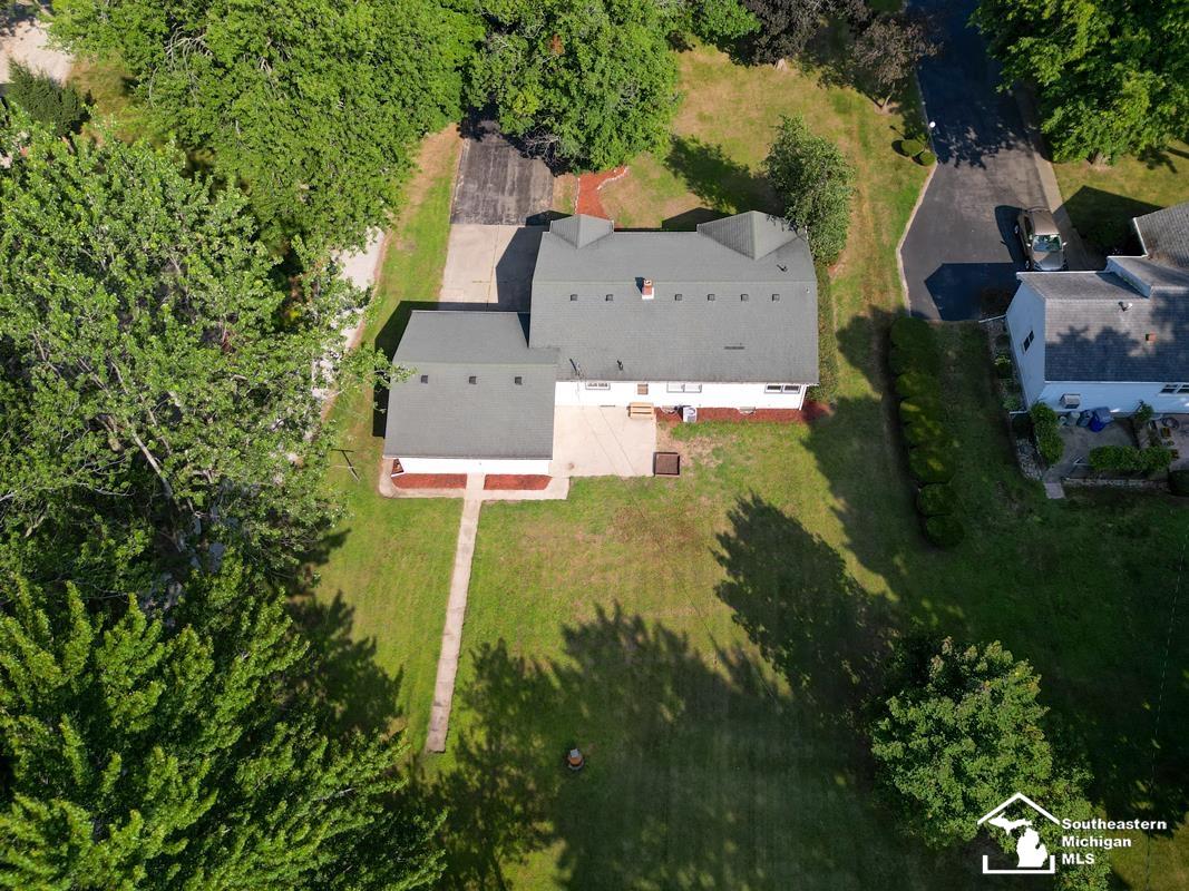 2735 Vivian Road Monroe, MI 48162 - Photo 22 of 22 50150232-6585aac5-744d-4c33-b7c2-ead40cda2378.JPG