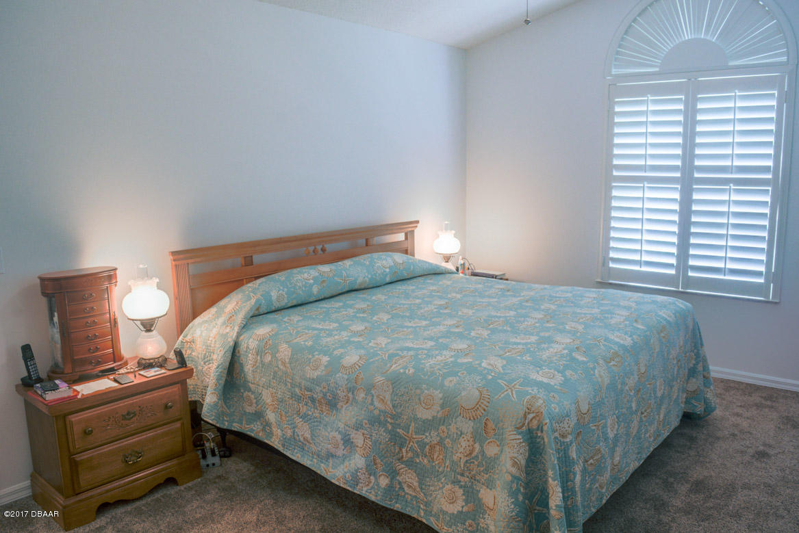 22 Bryan Cave Road South Daytona, FL 32119 - Photo 5 of 23 22_bryan_cave_04