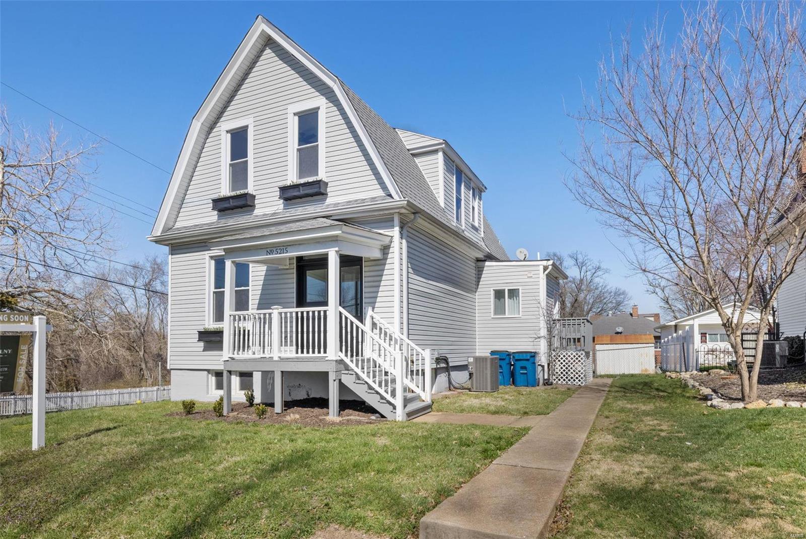 5215 Heege Road St. Louis, MO 63123 - Photo 1 of 38 Gallery Image 1