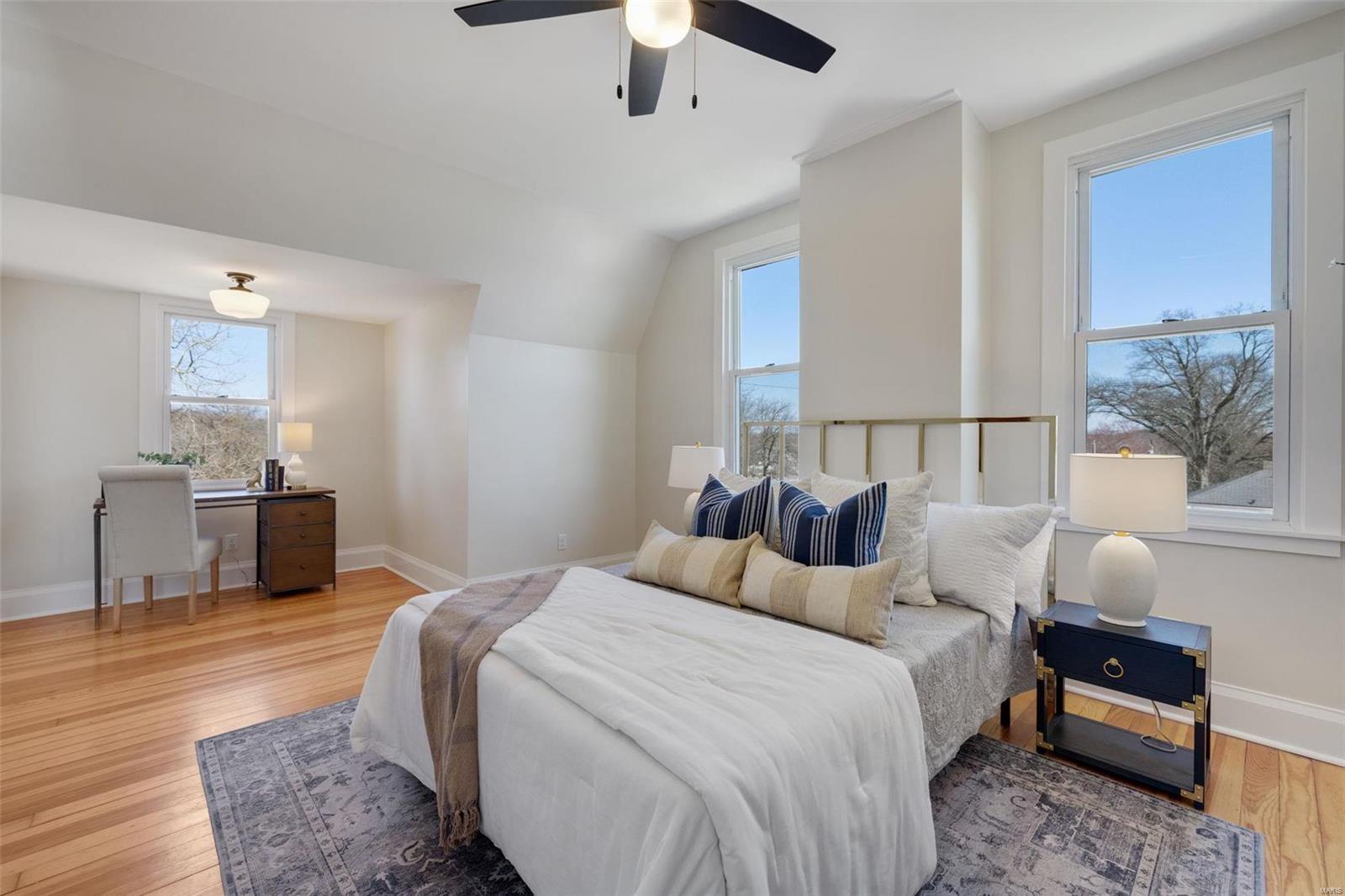 5215 Heege Road St. Louis, MO 63123 - Photo 15 of 38 Gallery Image 15
