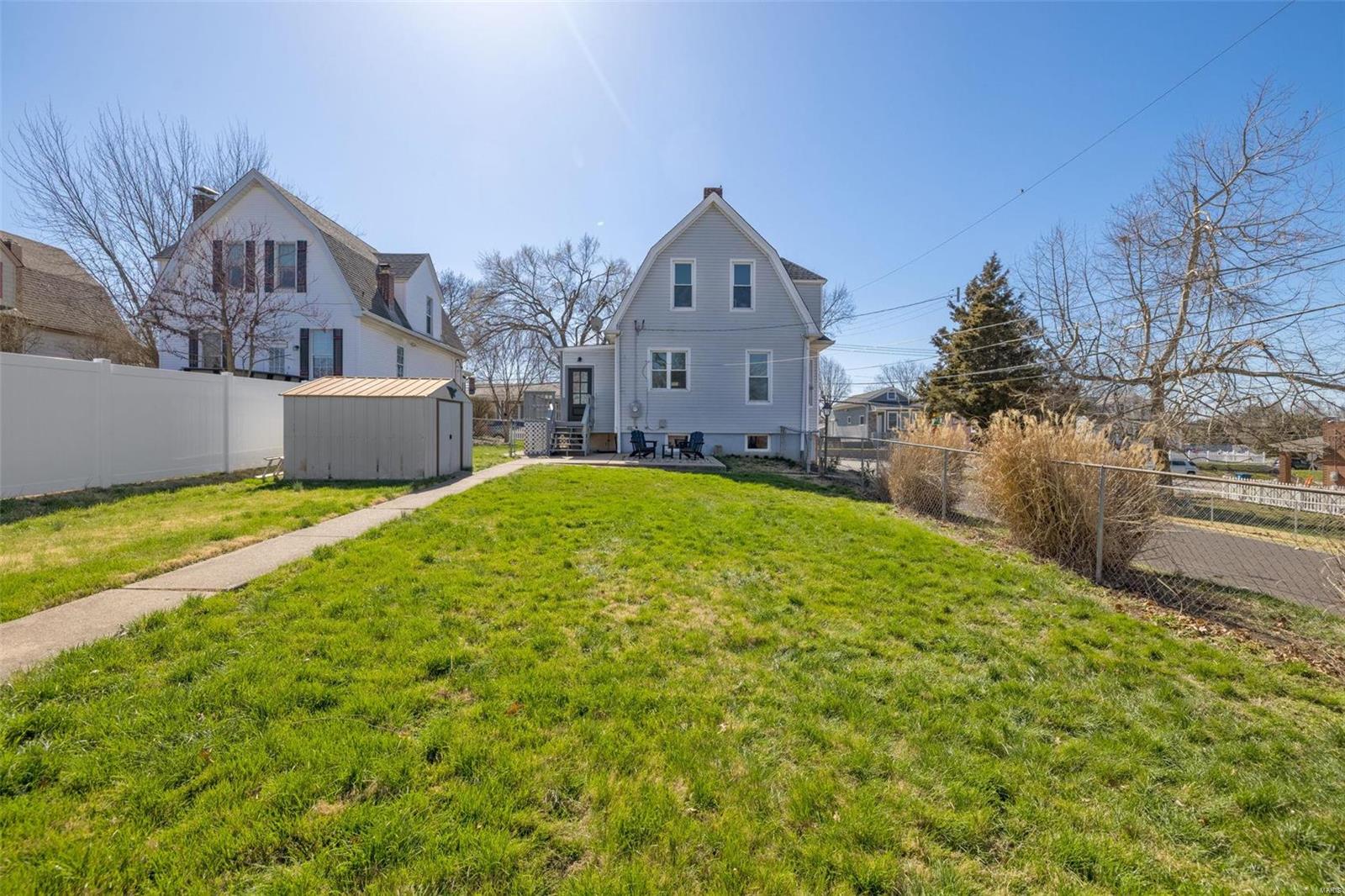 5215 Heege Road St. Louis, MO 63123 - Photo 22 of 38 Gallery Image 22