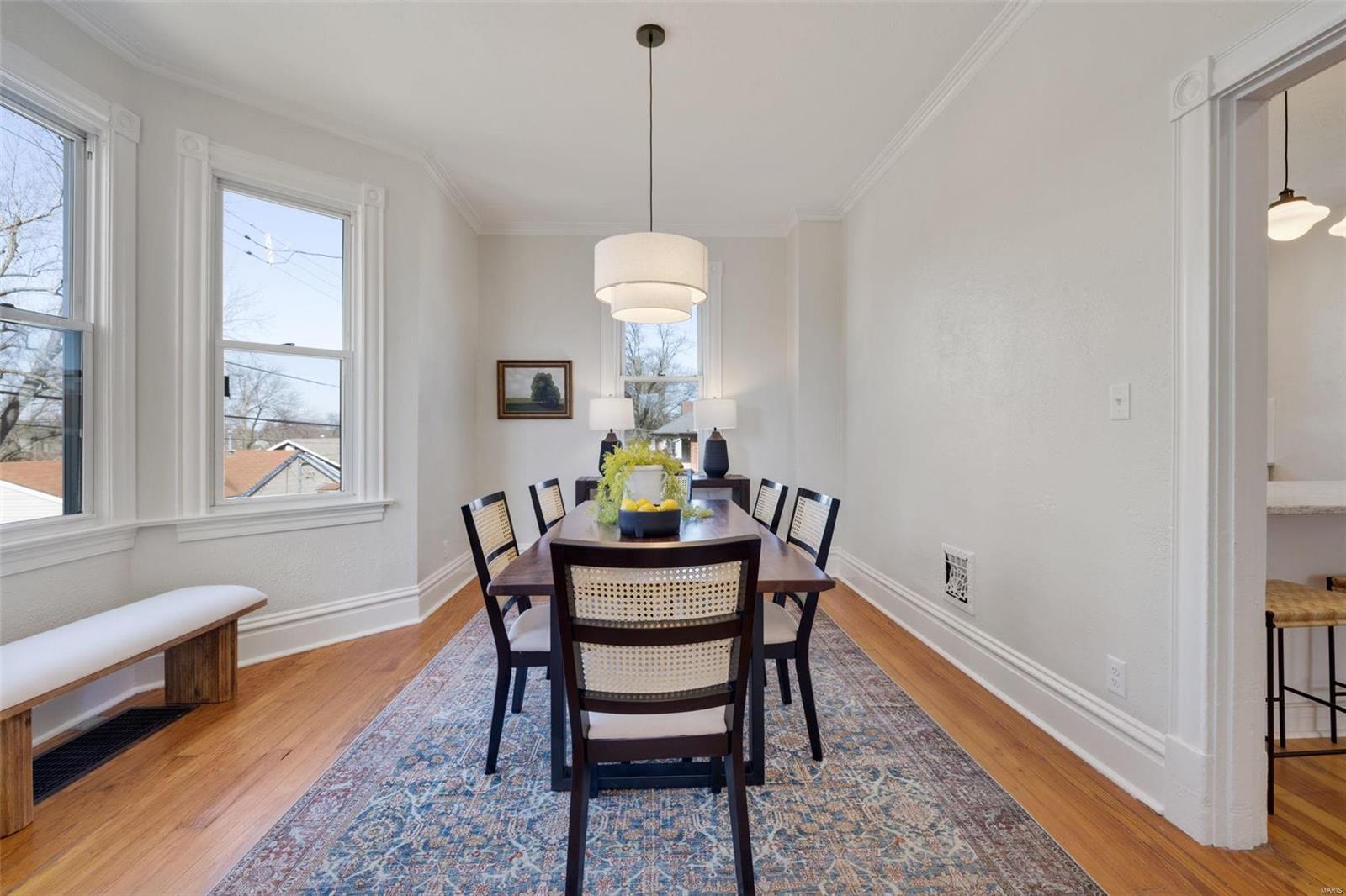 5215 Heege Road St. Louis, MO 63123 - Photo 9 of 38 Gallery Image 9