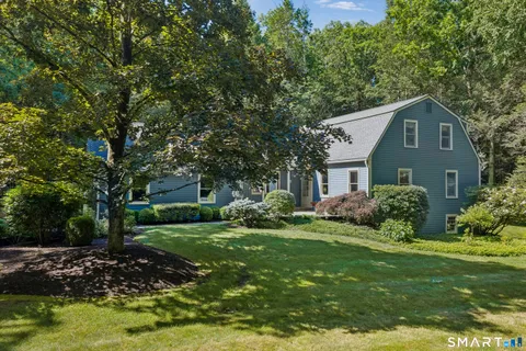 $650,000 | 297 North Poverty Road, Southbury, CT 06488