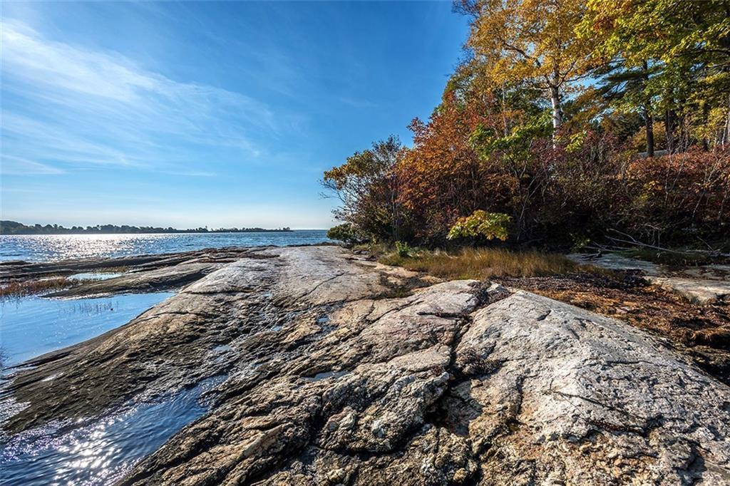 89 Sanderson Road Cumberland Foreside, ME 04110 - Photo 21 of 31 Photo