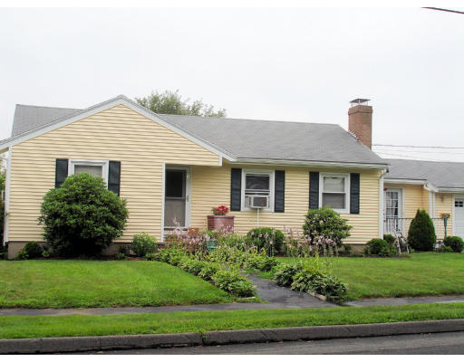3 Grapevine Road Danvers, MA 01923 - Photo 1 of 10 Gallery Image 1