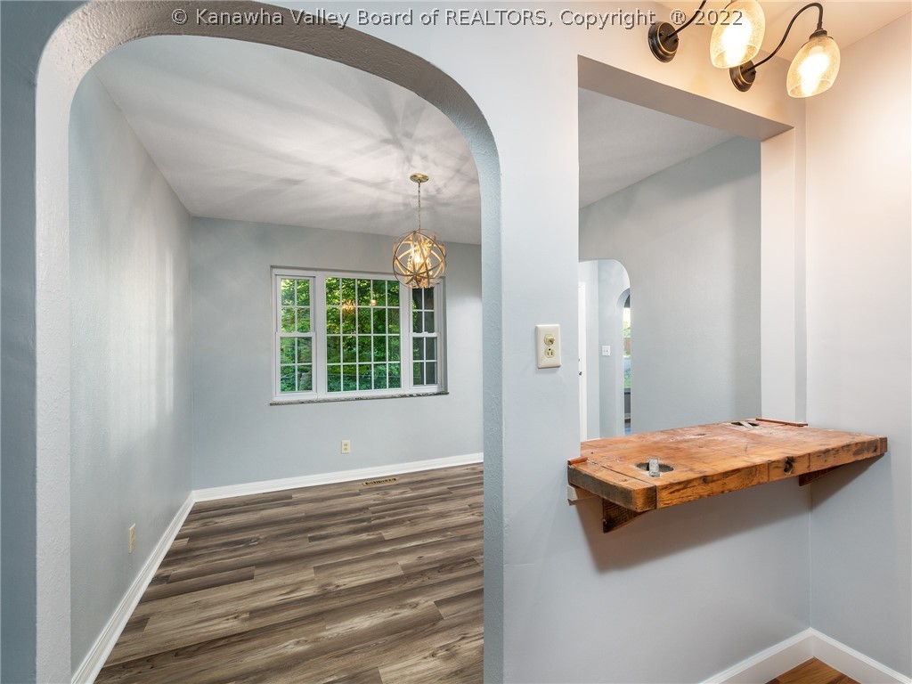 846 Chappell Road Charleston, WV 25304 - Photo 7 of 18 Gallery Image 7