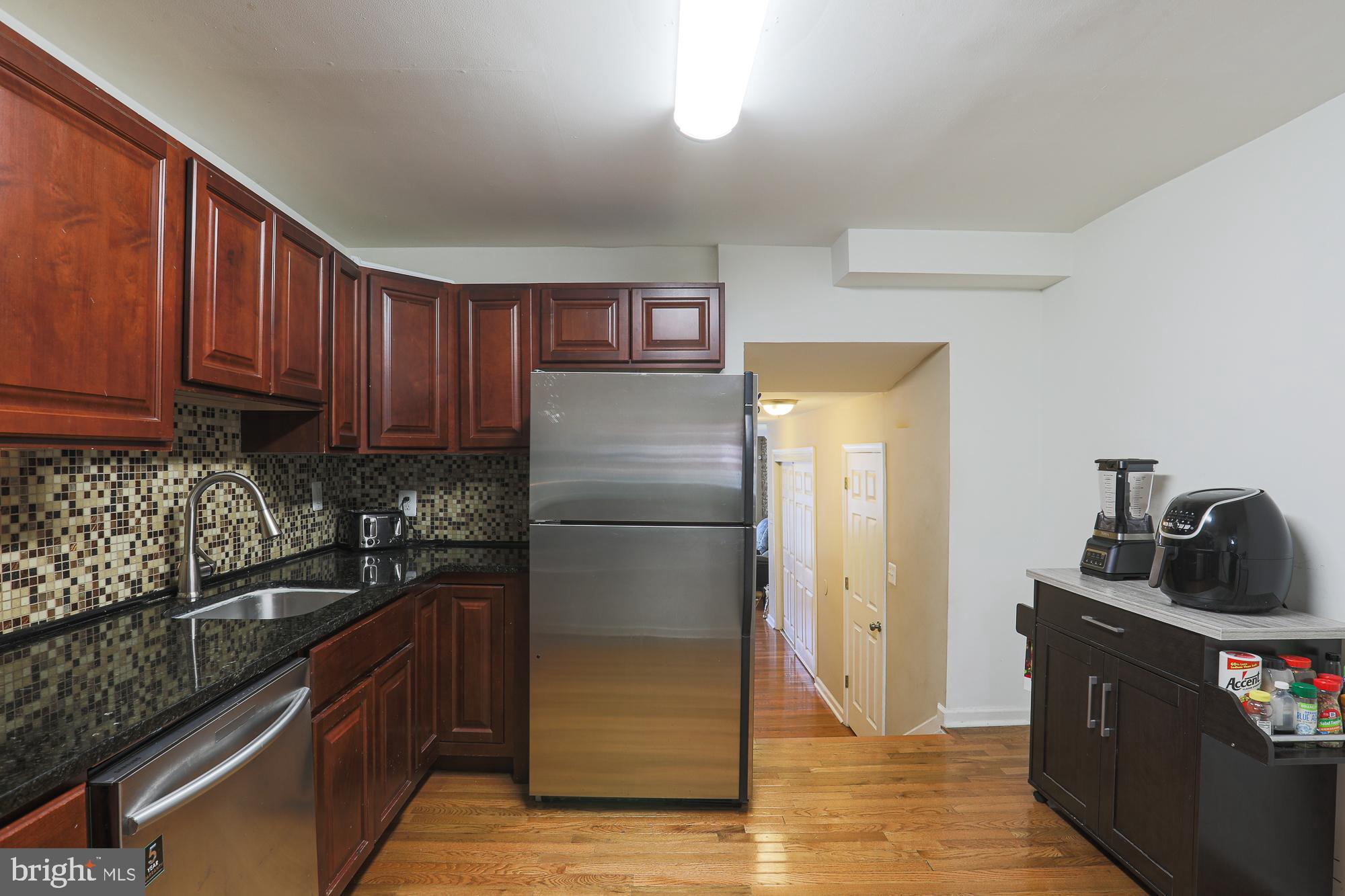 1228 East Eager Street Baltimore, MD 21202 - Photo 13 of 31 Plenty of counter space