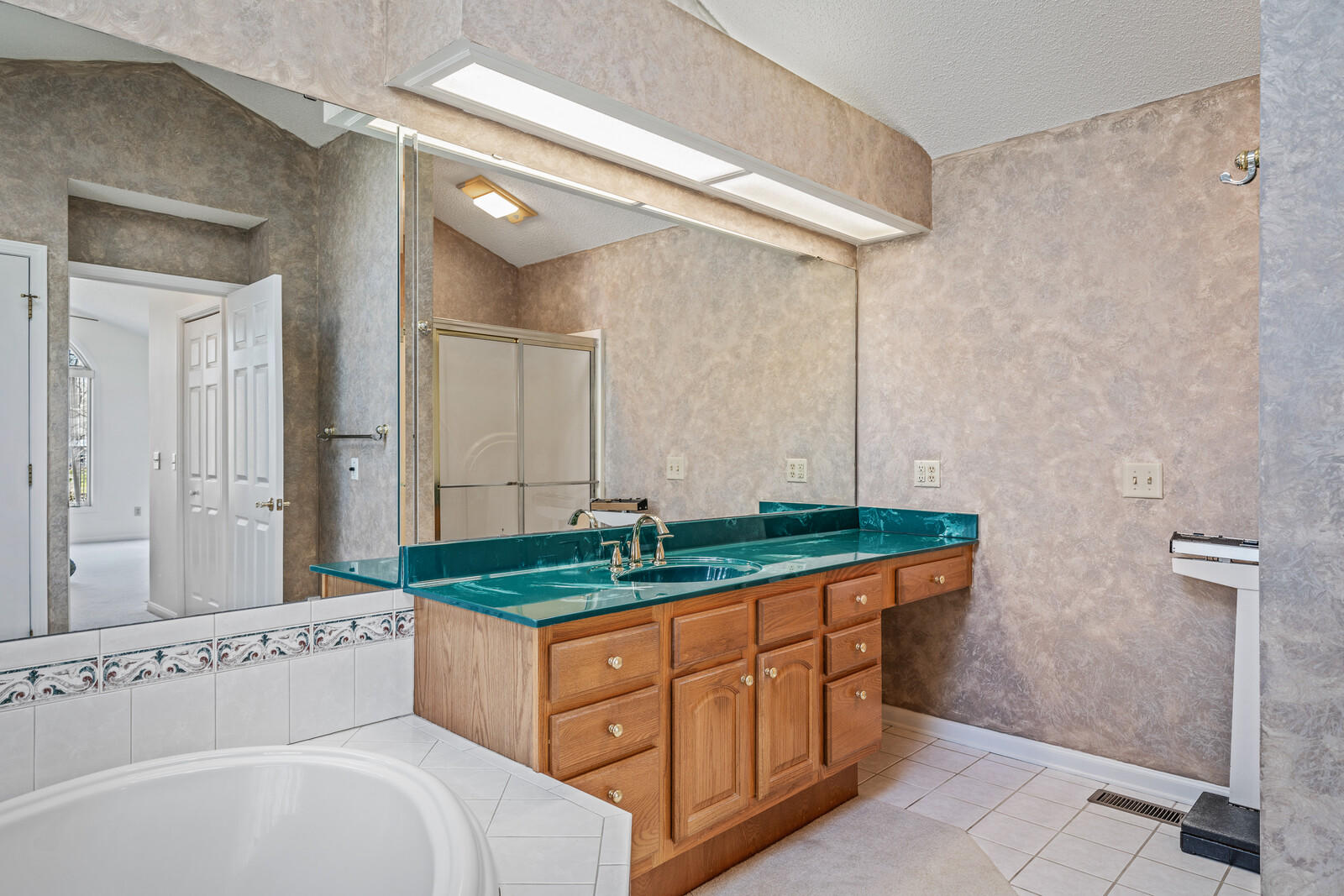 136 Rutgers Circle Crossville, TN 38558 - Photo 26 of 40 43_136_Rutgers_Cir_Crossville204_TNPC_ml