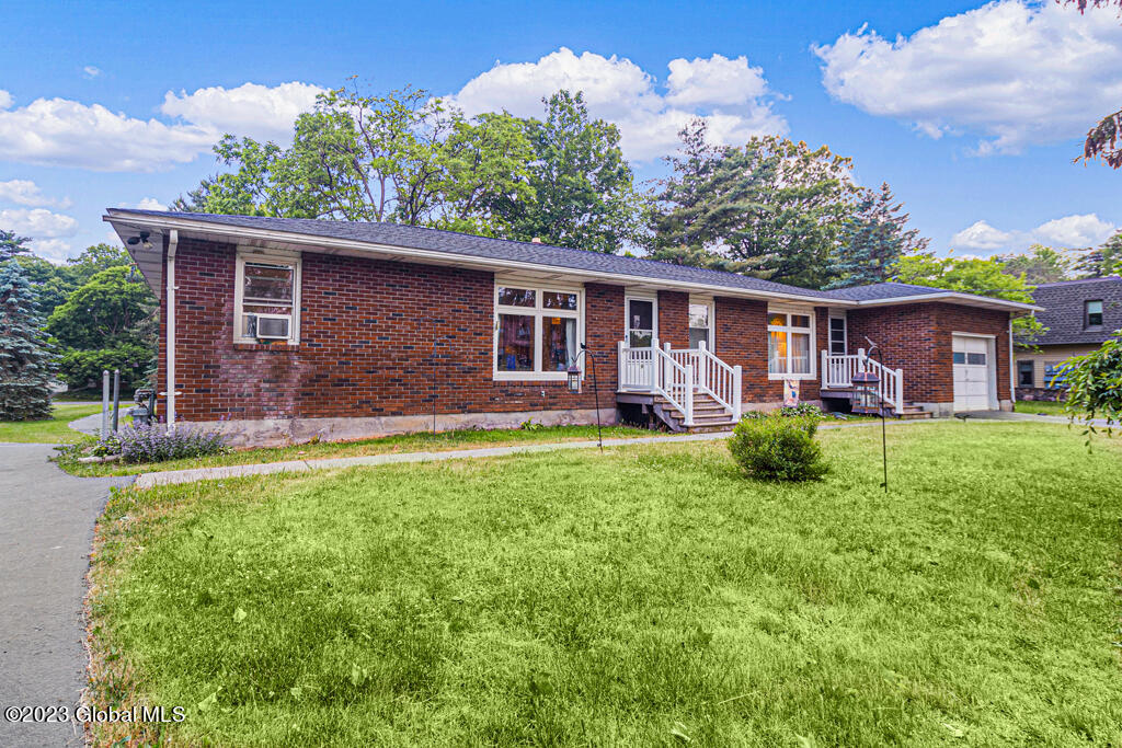 19 Maple Road Voorheesville, NY 12186 - Photo 2 of 20 _A7A8898