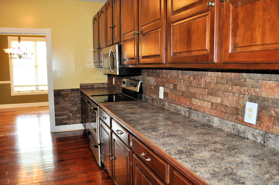 714 River Road Kodak, TN 37764 - Photo 14 of 37 kitchen4