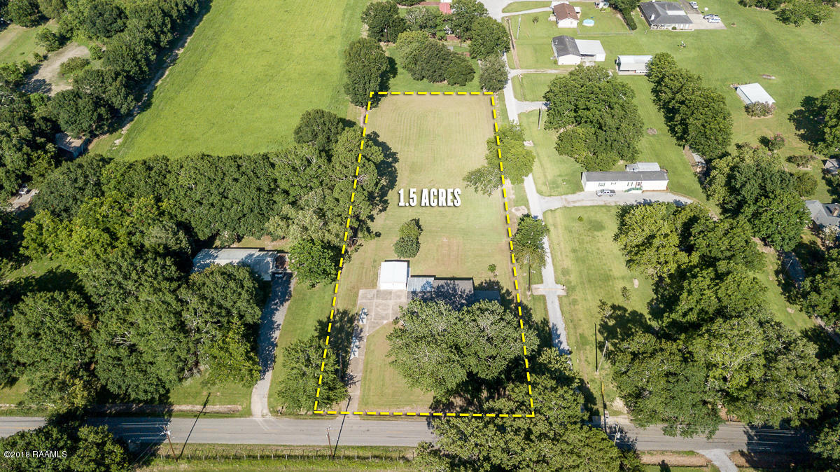 1609 Guillot Road Youngsville, LA 70592 - Photo 3 of 30 Gallery Image 3