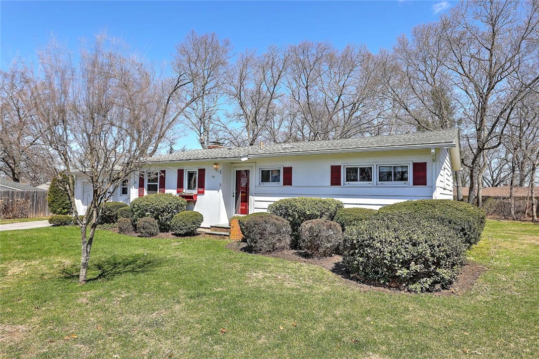 40 Covington Drive Warwick, RI 02886 - Photo 2 of 44