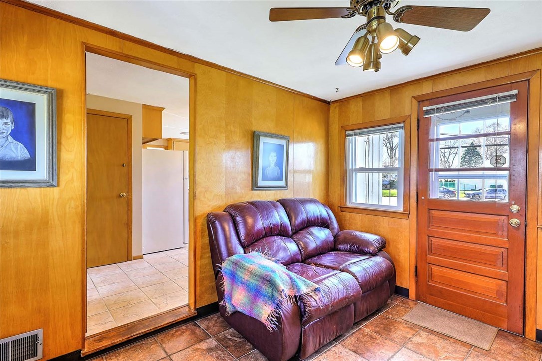 40 Covington Drive Warwick, RI 02886 - Photo 33 of 44