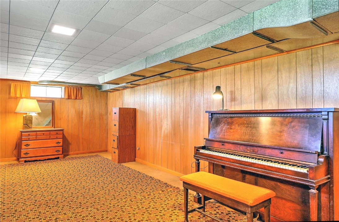 40 Covington Drive Warwick, RI 02886 - Photo 36 of 44