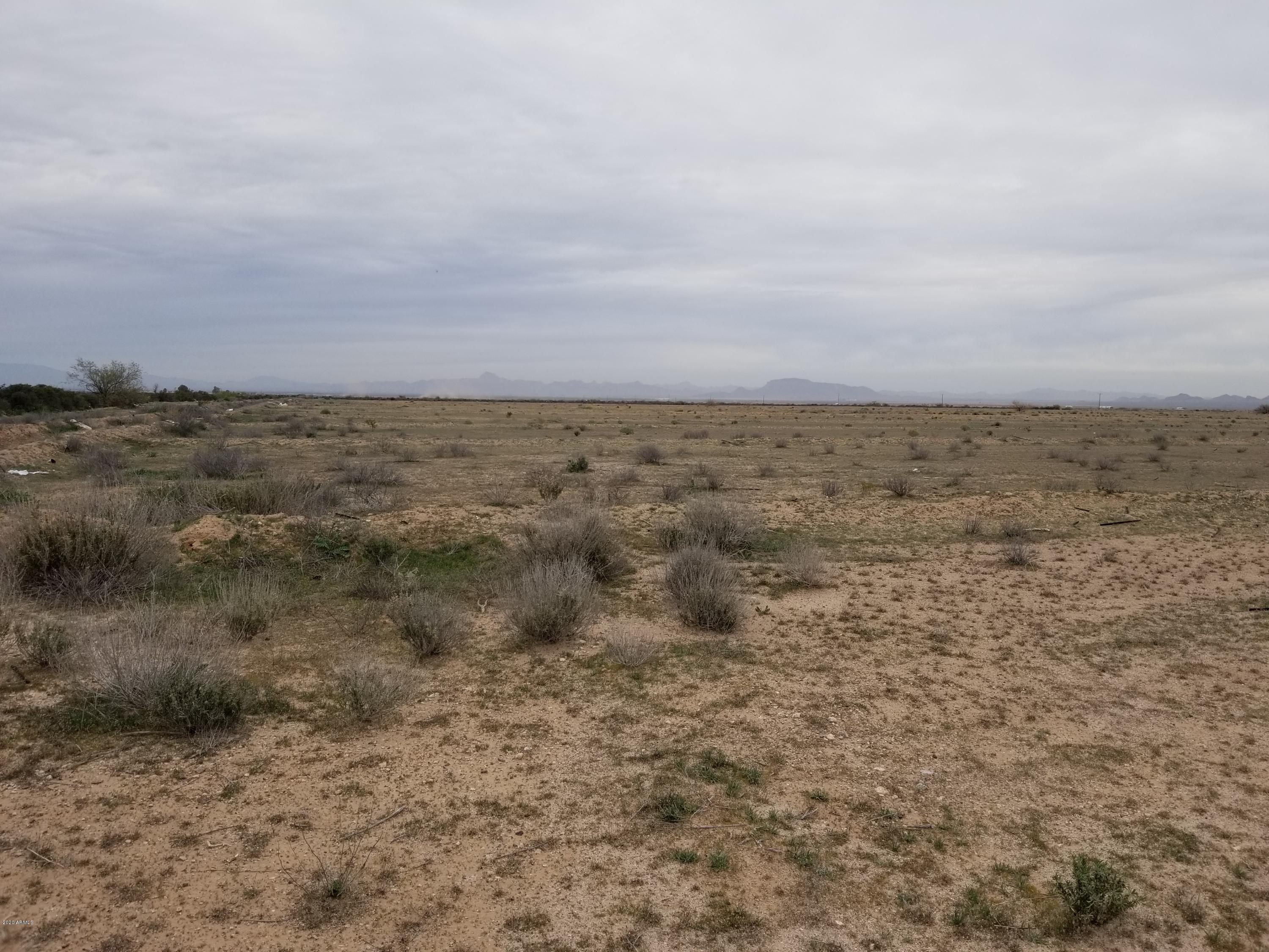 531-xx-a West Elliot Road, Unit A Tonopah, AZ 85354 - Photo 2 of 25