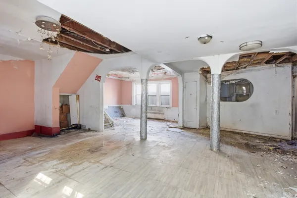 $1,500,000 | 27 East 18th Street | Prospect Park South