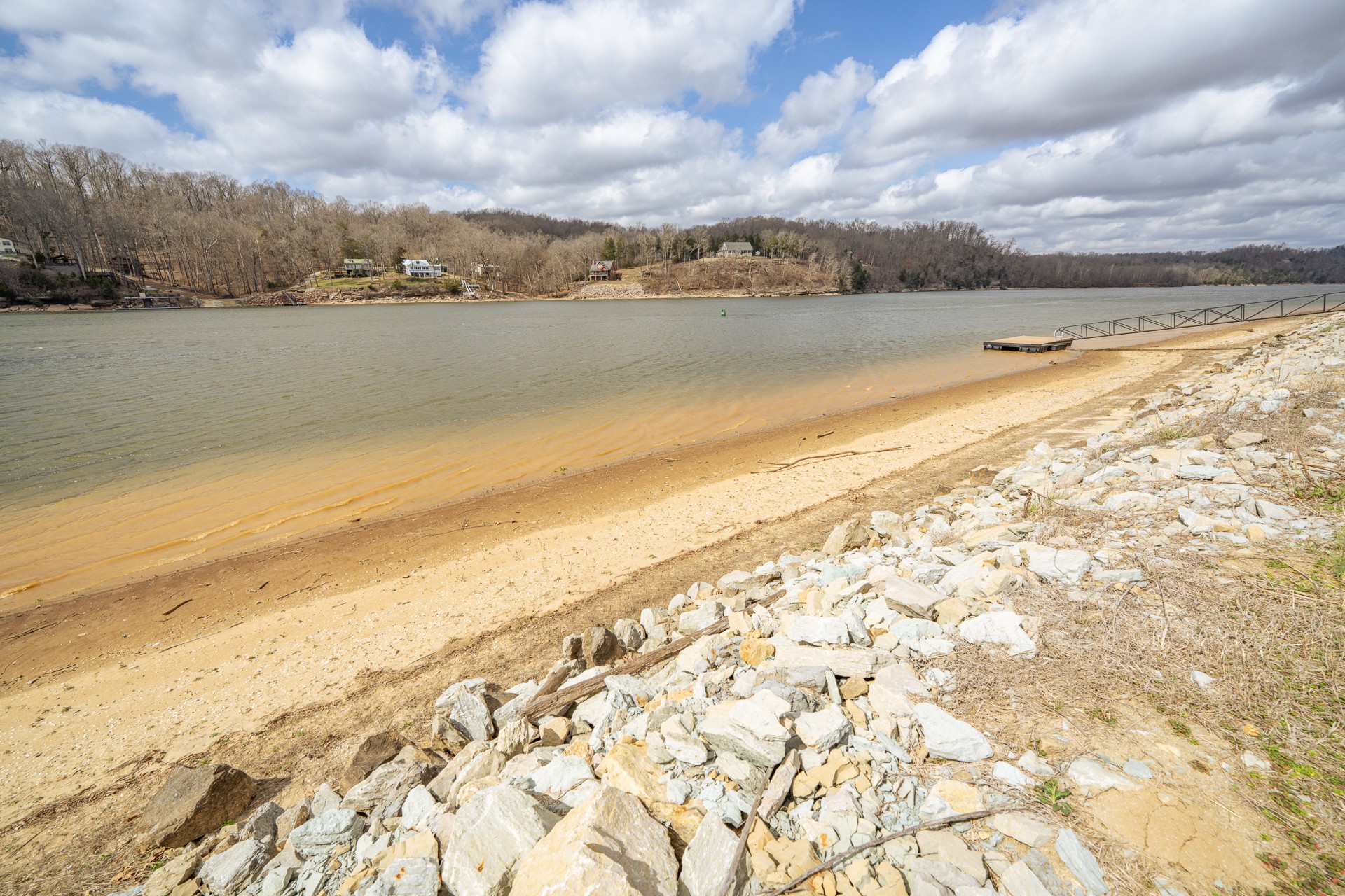 1987 Hardin Bottom River Road Clifton, TN 38425 - Photo 1 of 18 a view of an ocean and beach