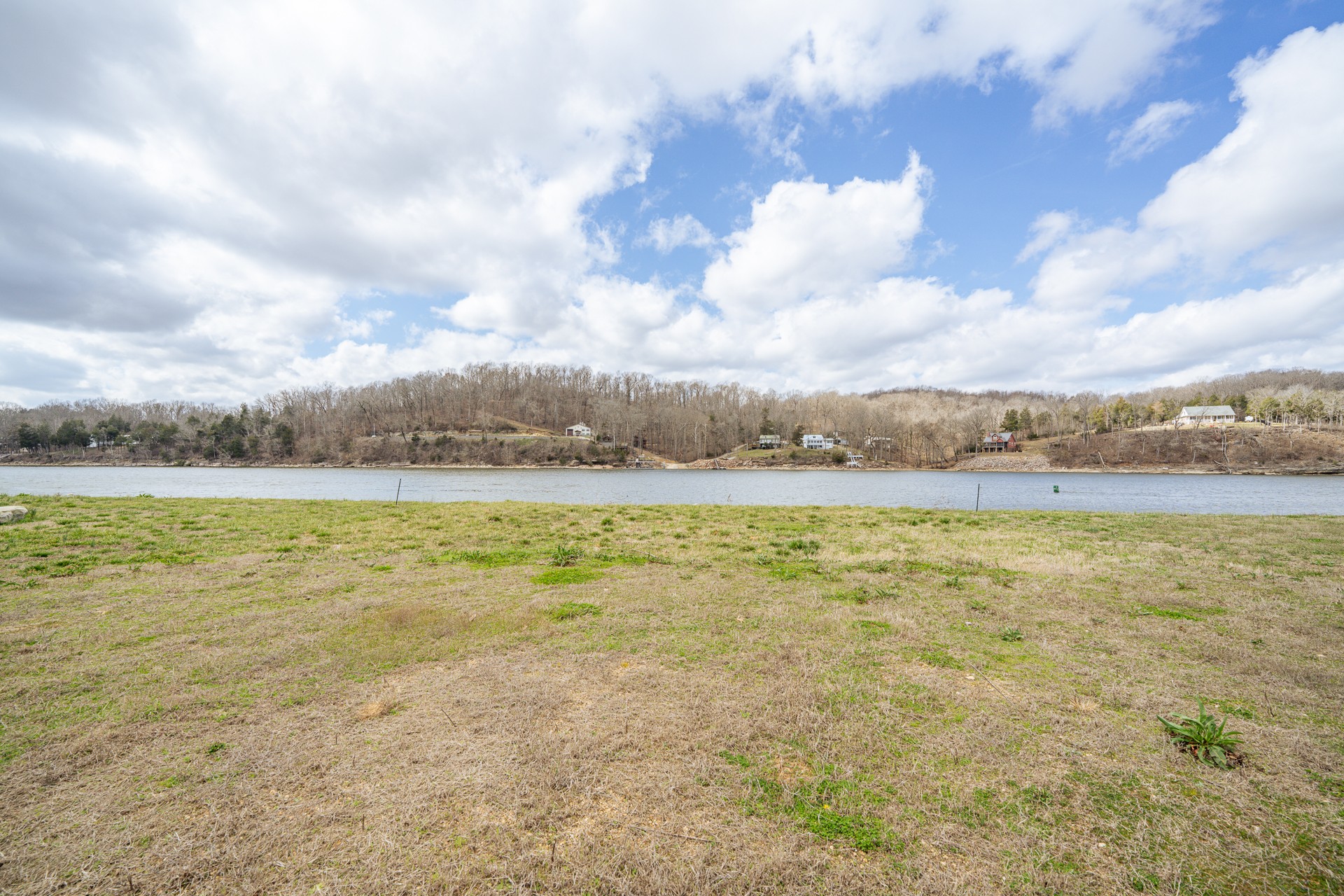 1987 Hardin Bottom River Road Clifton, TN 38425 - Photo 4 of 18 a view of an ocean view