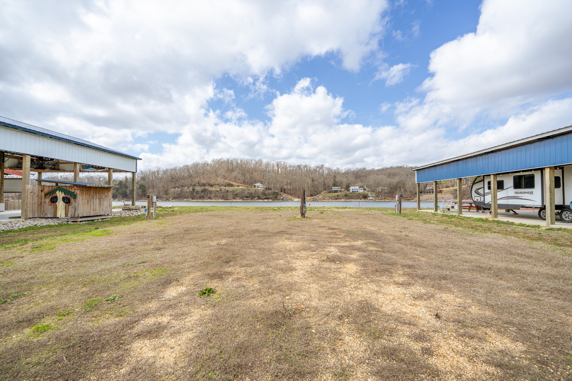 1987 Hardin Bottom River Road Clifton, TN 38425 - Photo 6 of 18 a view of outdoor space yard and patio