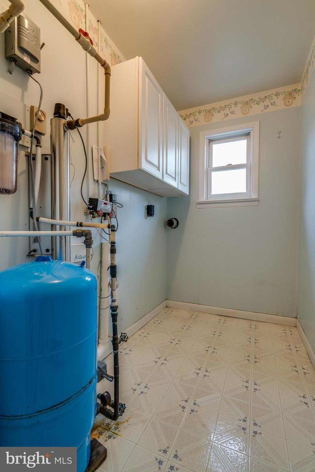 28 Fairview Road Lititz, PA 17543 - Photo 18 of 22 Laundry room